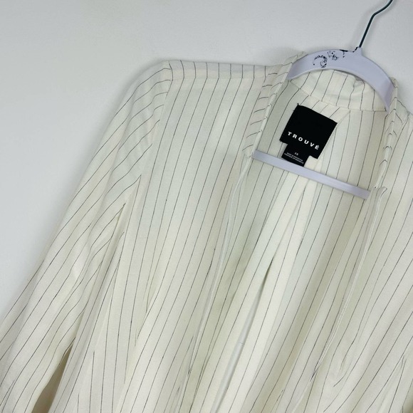 Trouvé Ivory Stripe Jacket Blazer Professional Career Wear Women’s Size XS - Picture 4 of 6